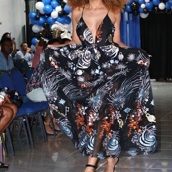 L'atiste Rare Galaxy Maxi Black Dress Sheer Embroidered Size S - Picture 1 of 11